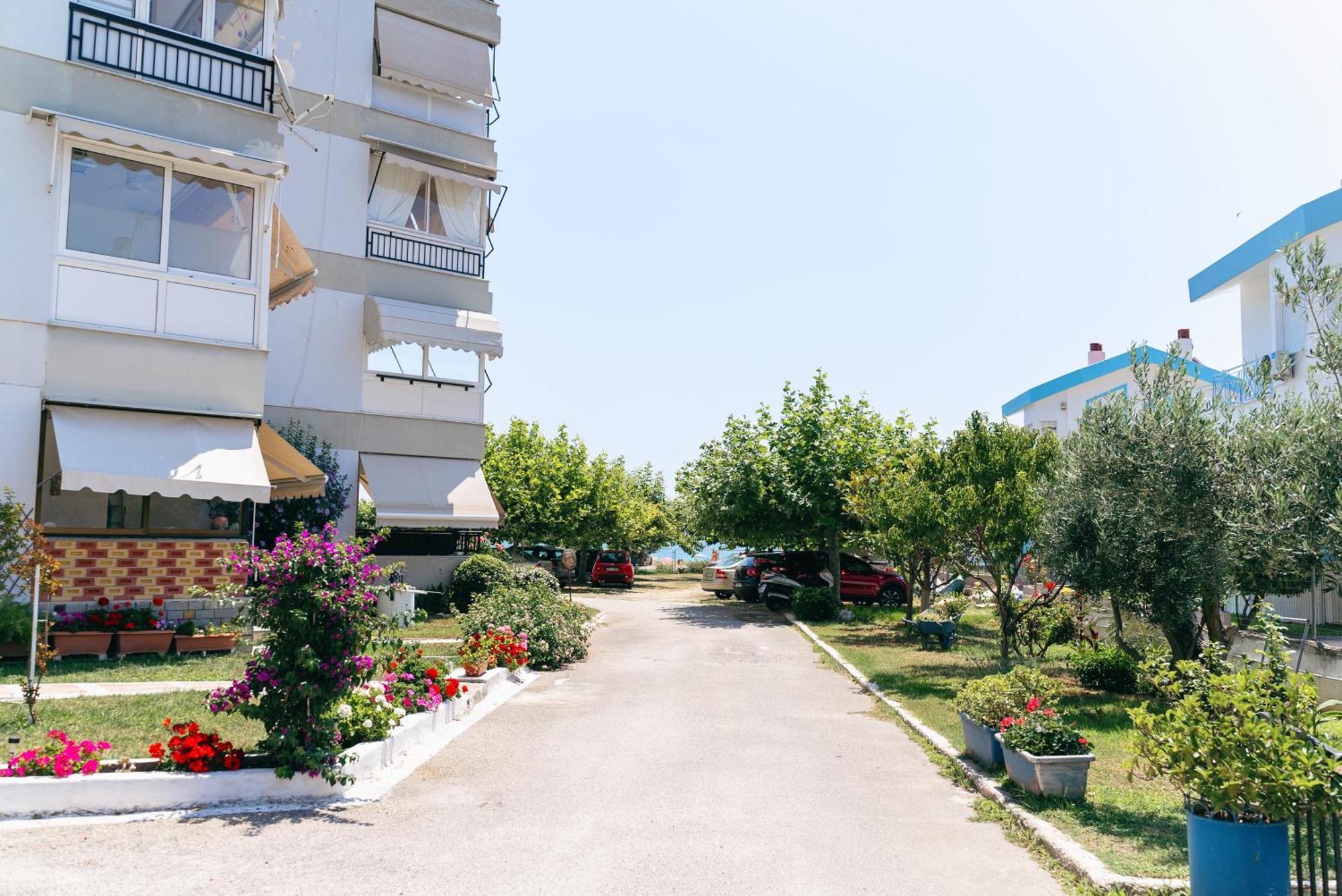 Ferienwohnung Aqua Heaven Nea Iraklitsa Exterior foto